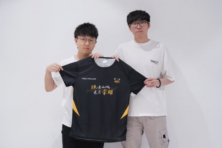 使得曼联的 使得曼联的